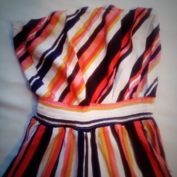 NWOT Strapless colorful summer jumpsuit - Picture 3 of 8